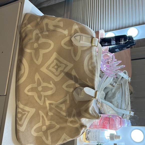 Authentic Louis Vuitton Limited Edition Beige Tahitienne cabas Bag - Picture 14 of 16